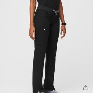 FIGS Kade Cargo - Black - Scrub pant - Size Large/Tall